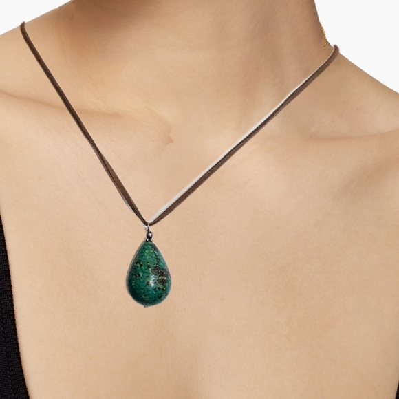 Jewelry - Green Jasper Teardrop Pendant Necklace on Brown Leather Cord Artisan Style NWOT